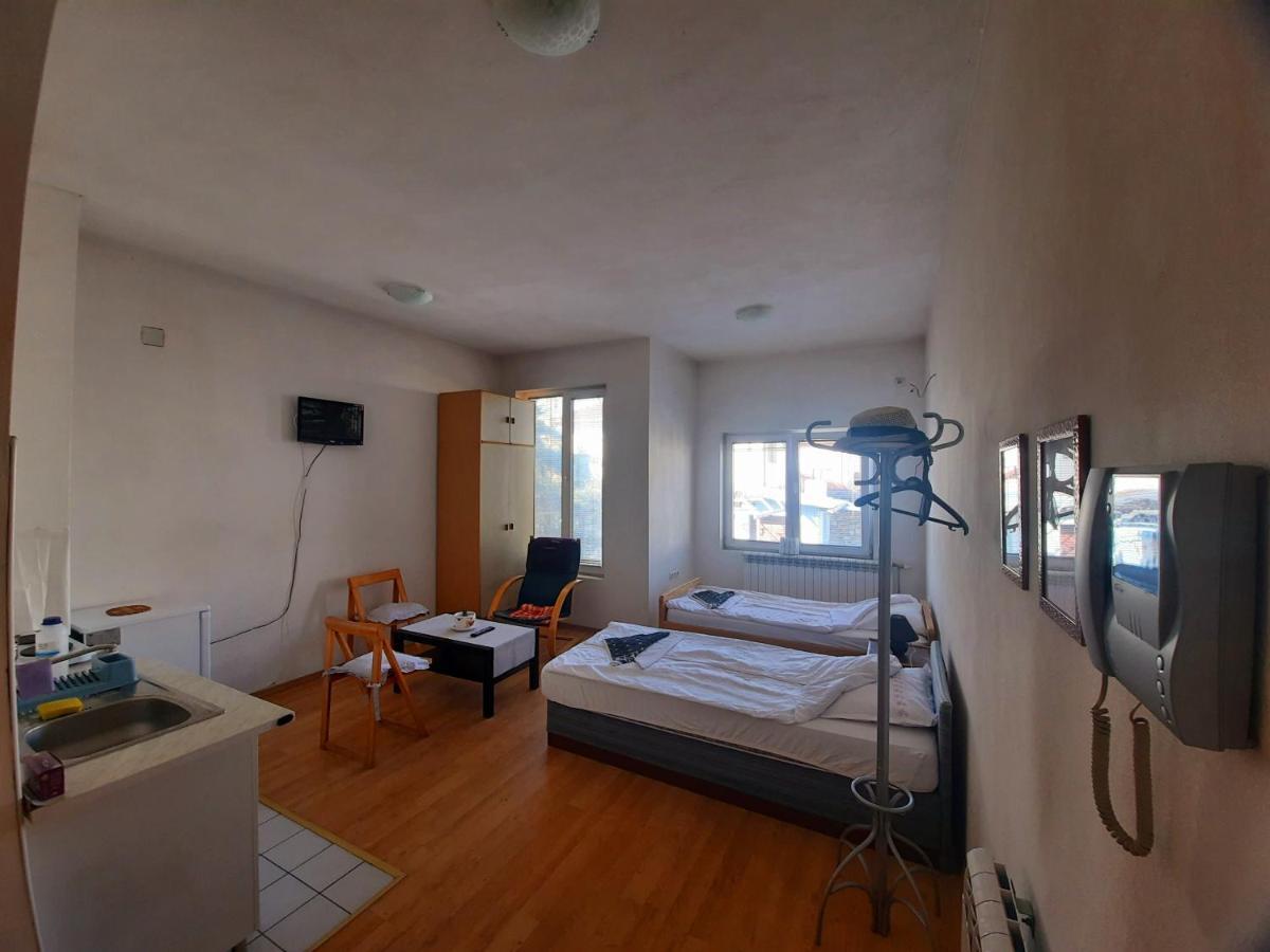 Guest House Gina Ohrid Buitenkant foto
